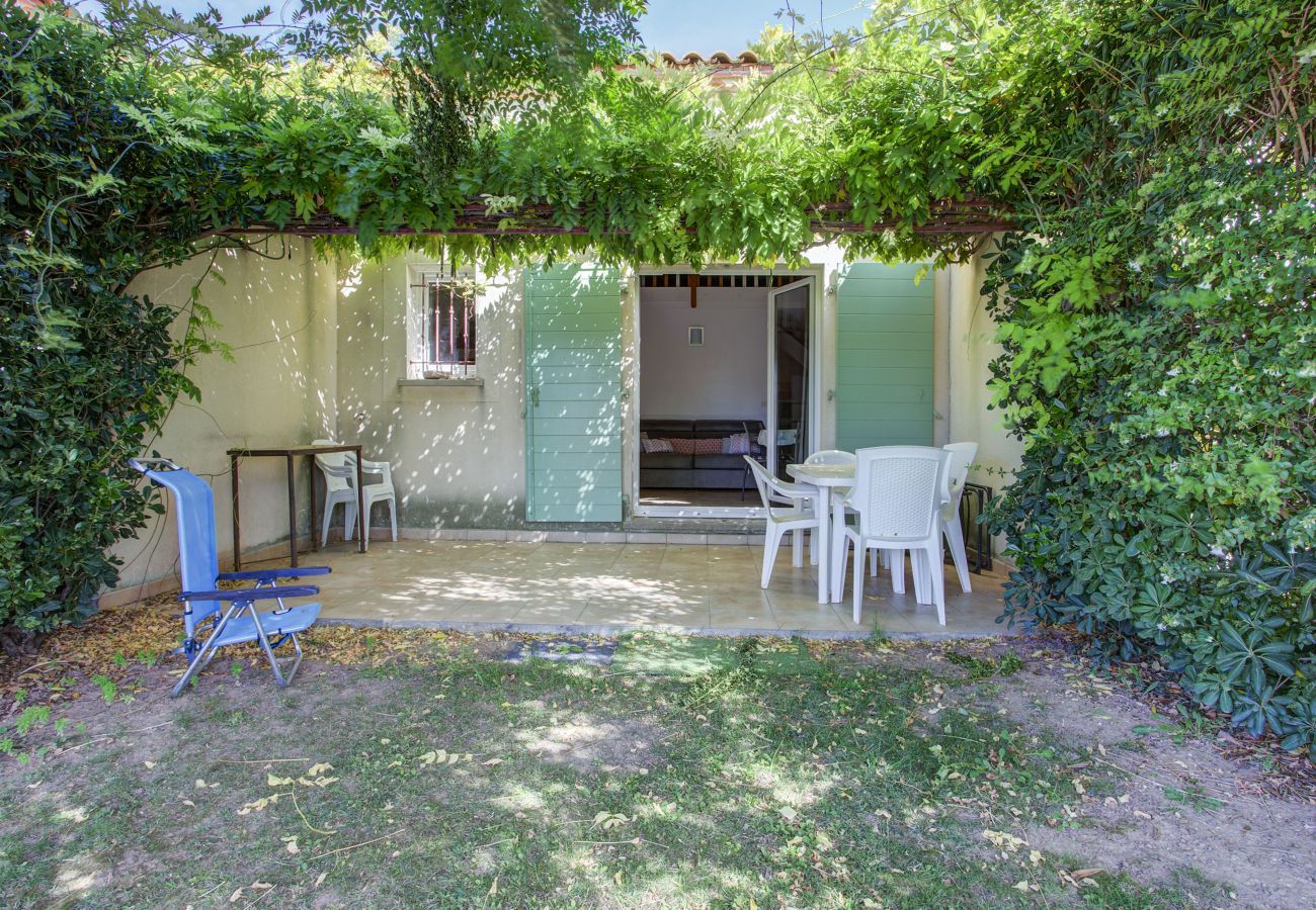 Villa à Homps - Villa duplex plein Sud, 6 pers, jardin et piscine