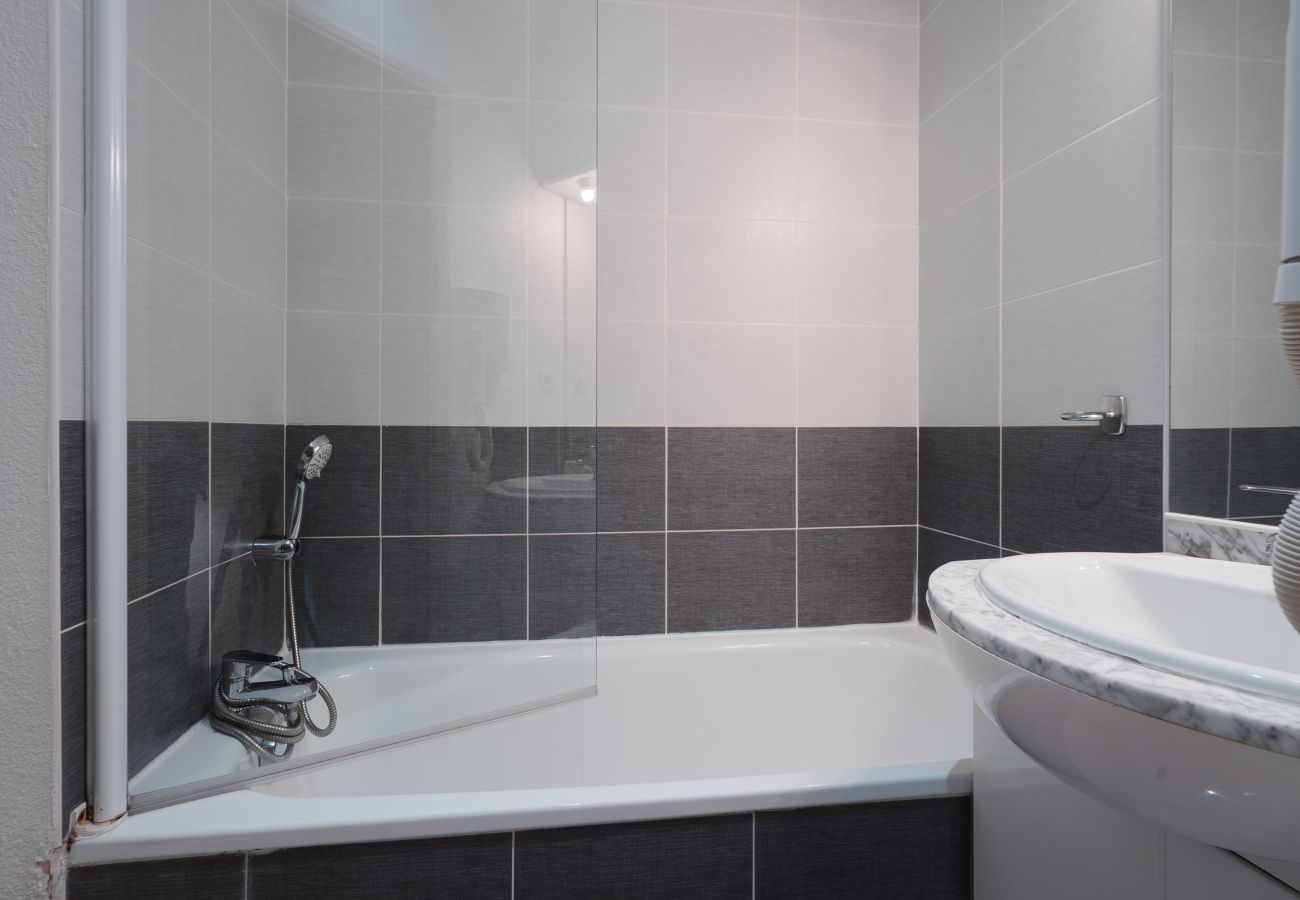 Studio à Agde - Studio 2 pers coquet