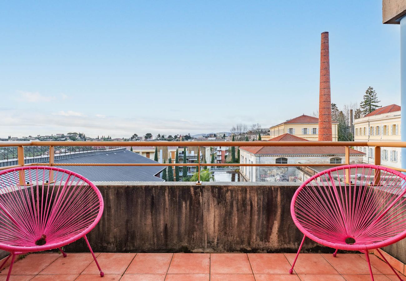 Appartement à Grasse - Appartement avec piscine et balcon à Grasse
