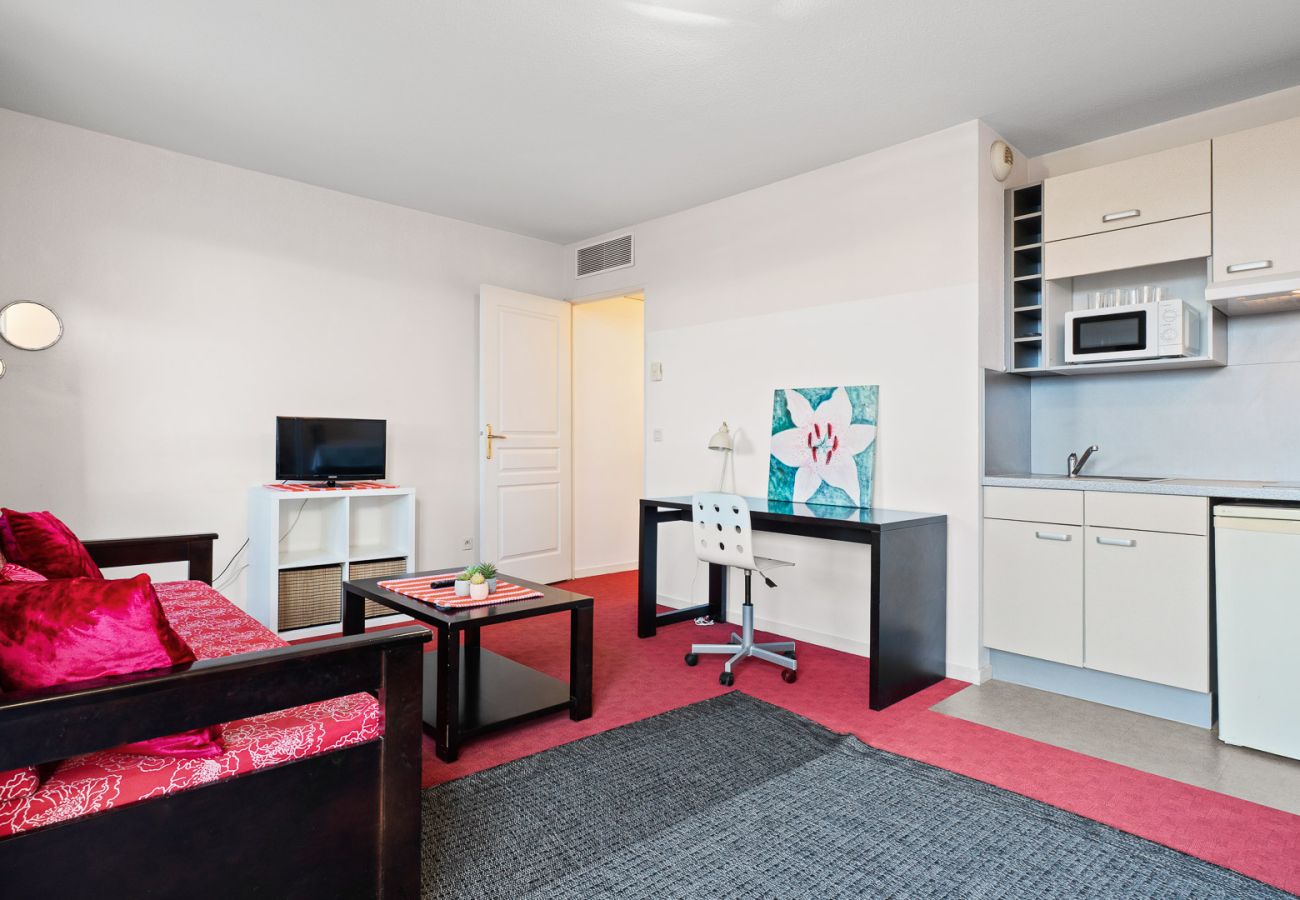 Appartement à Grasse - Appartement avec piscine et balcon à Grasse