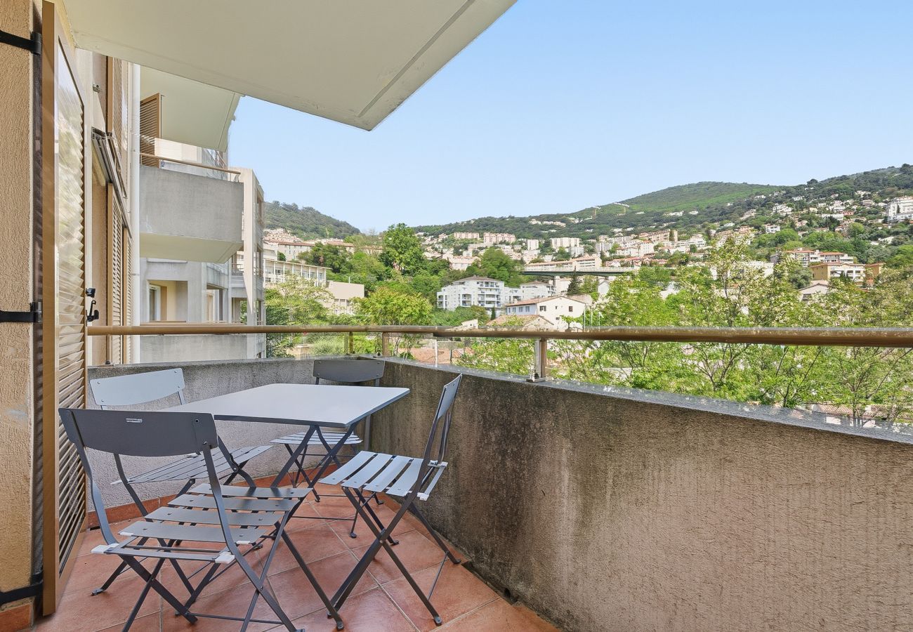 Appartement à Grasse - Charmant appartement 4 pers avec balcon