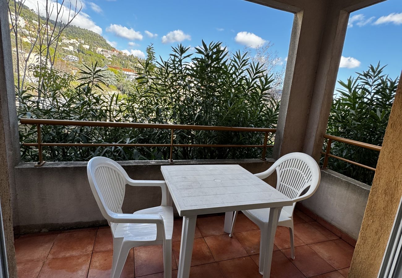 Appartement à Grasse - Appartement lumineux 4 pers, avec balcon