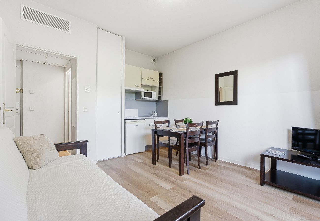 Appartement à Grasse - Appt 4 pers climatisé et rénové avec balcon