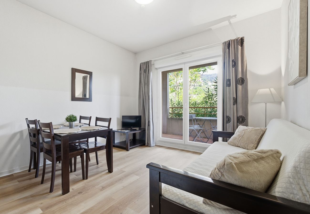 Appartement à Grasse - Appt 4 pers climatisé et rénové avec balcon
