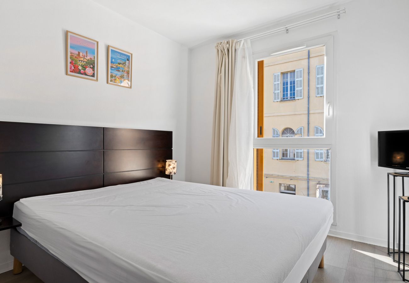 Appartement à Grasse - Charmant appartement 4 pers avec clim et balcon