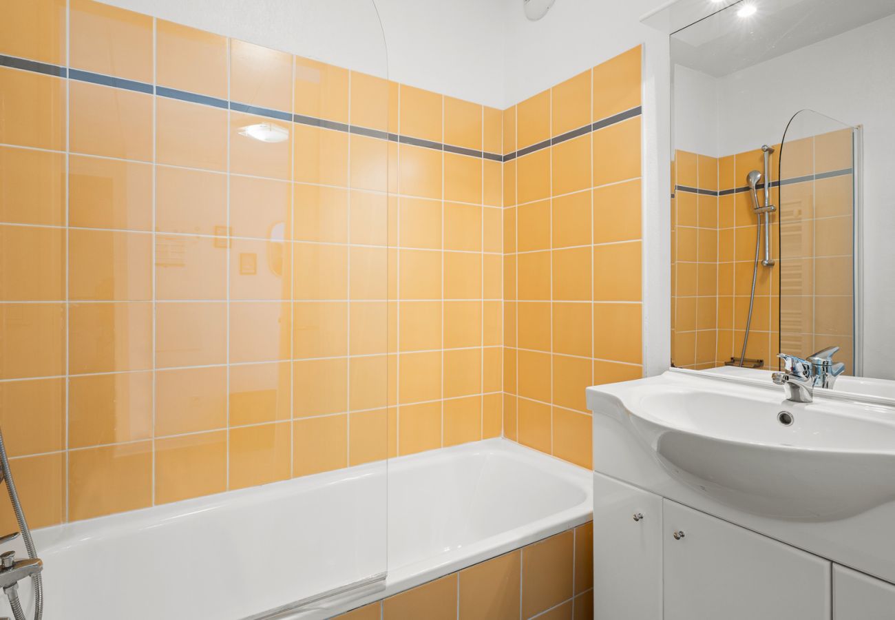 Appartement à Grasse - Charmant appartement 4 pers avec clim et balcon