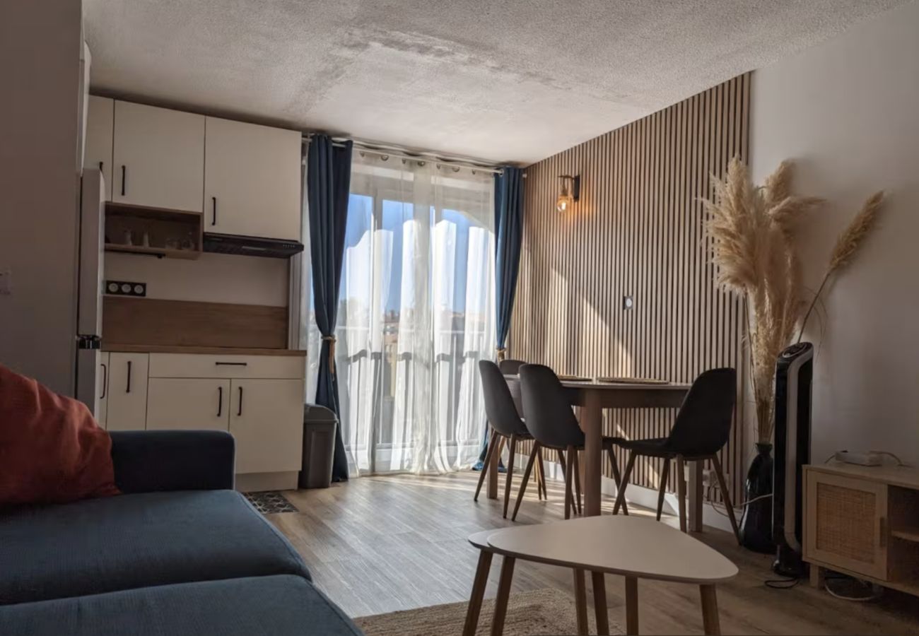 Studio à Agde - Charmant Studio 4pers, proche du port 