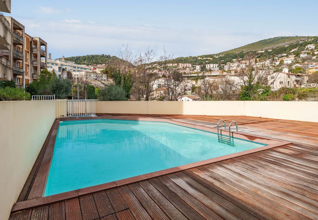 Studio à Grasse - Studio climatisé 2 pers proche des commerces 