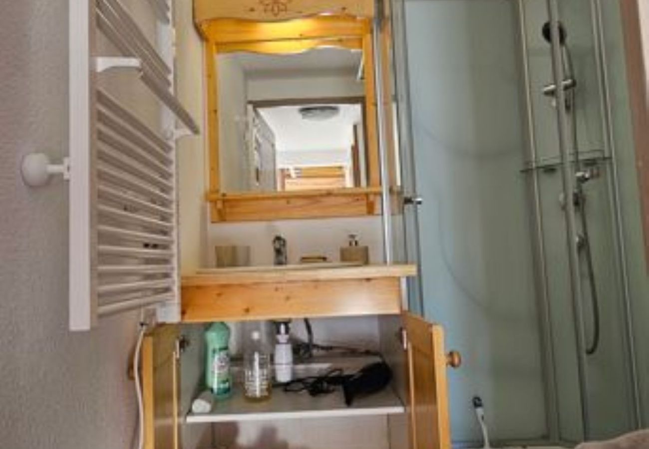Appartement à Saint-Sorlin-d´Arves - Charmant appartement 8 pers, balcon, vue montagne