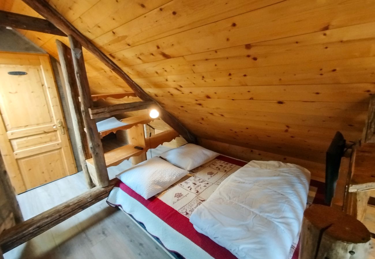 Chalet à Saint-Sorlin-d´Arves - Magnifique petit chalet, 8 pers