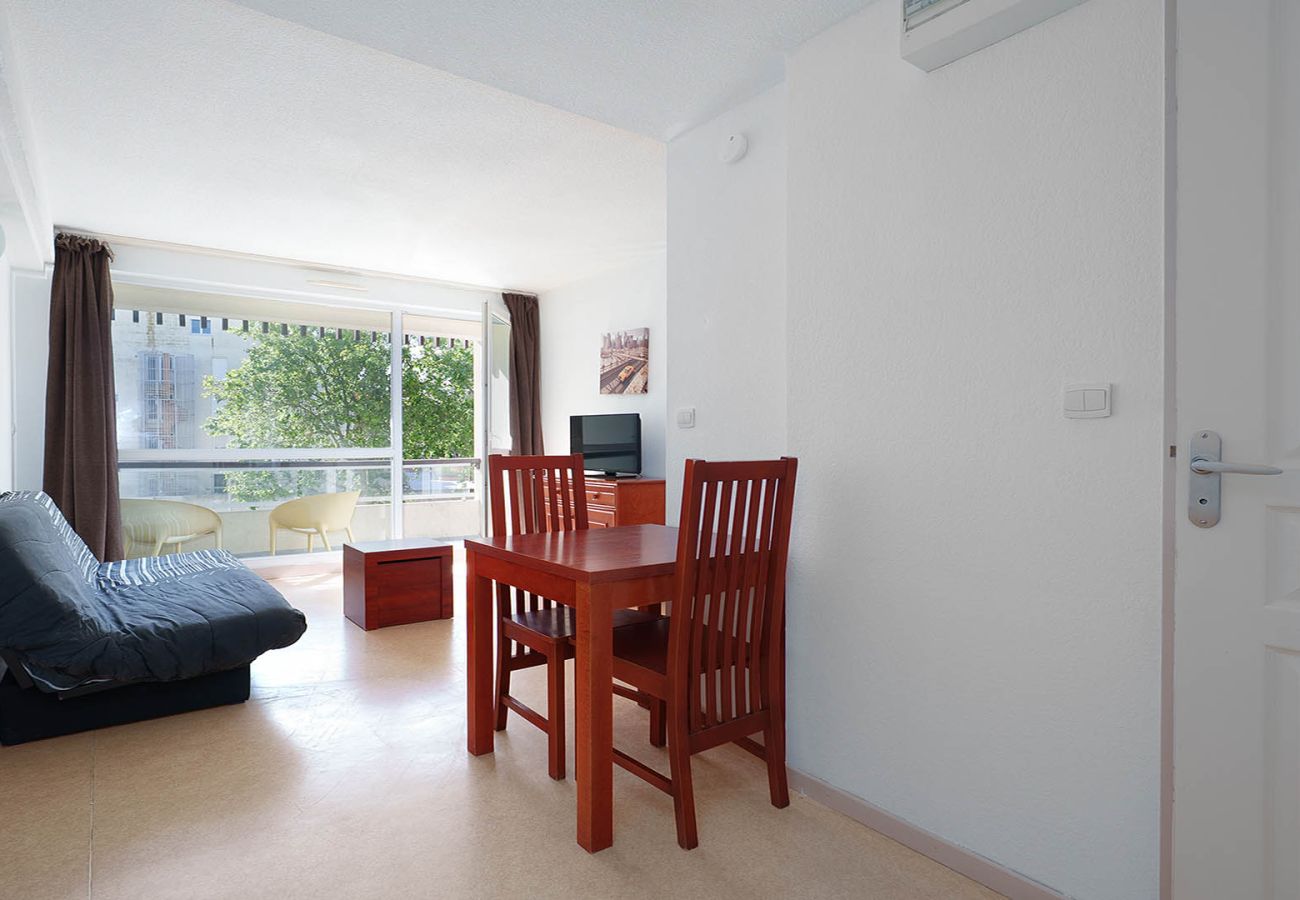 Studio à Agde - Charmant Studio - 2pers - proche mer