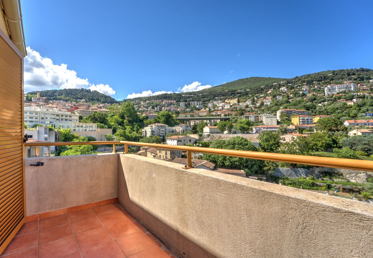 Appartement à Grasse - Appartement lumineux 4 pers, avec balcons