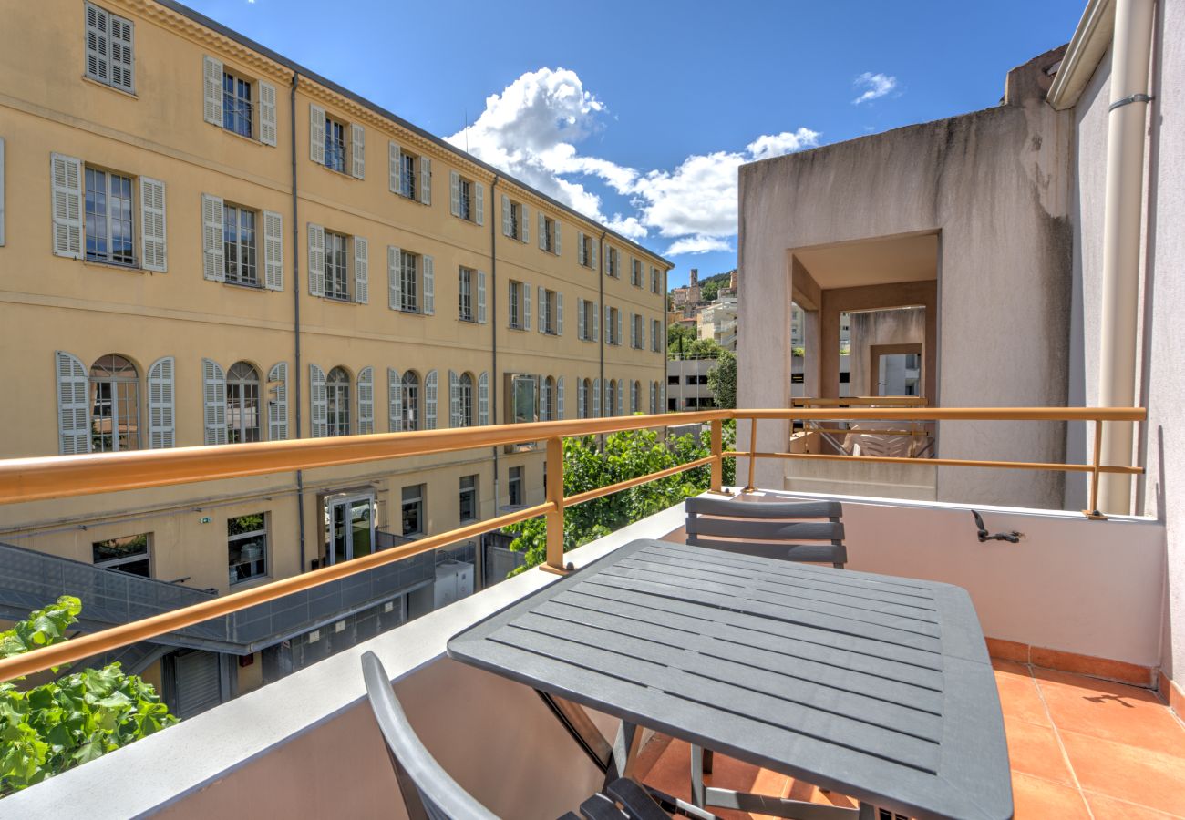 Studio à Grasse - Studio climatisé 2 pers proche des commerces 