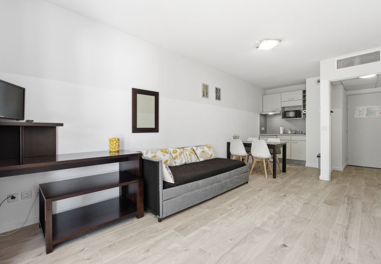Appartement à Grasse - Appartement lumineux 4 pers, avec balcon