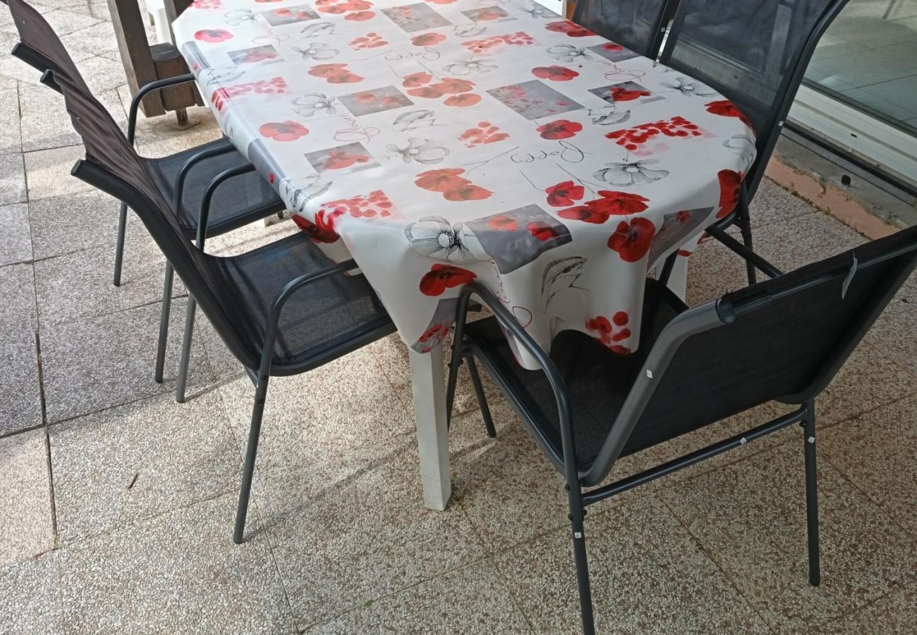 Appartement à Agde - Jolie appt 5 pers avec jardin et terrasse