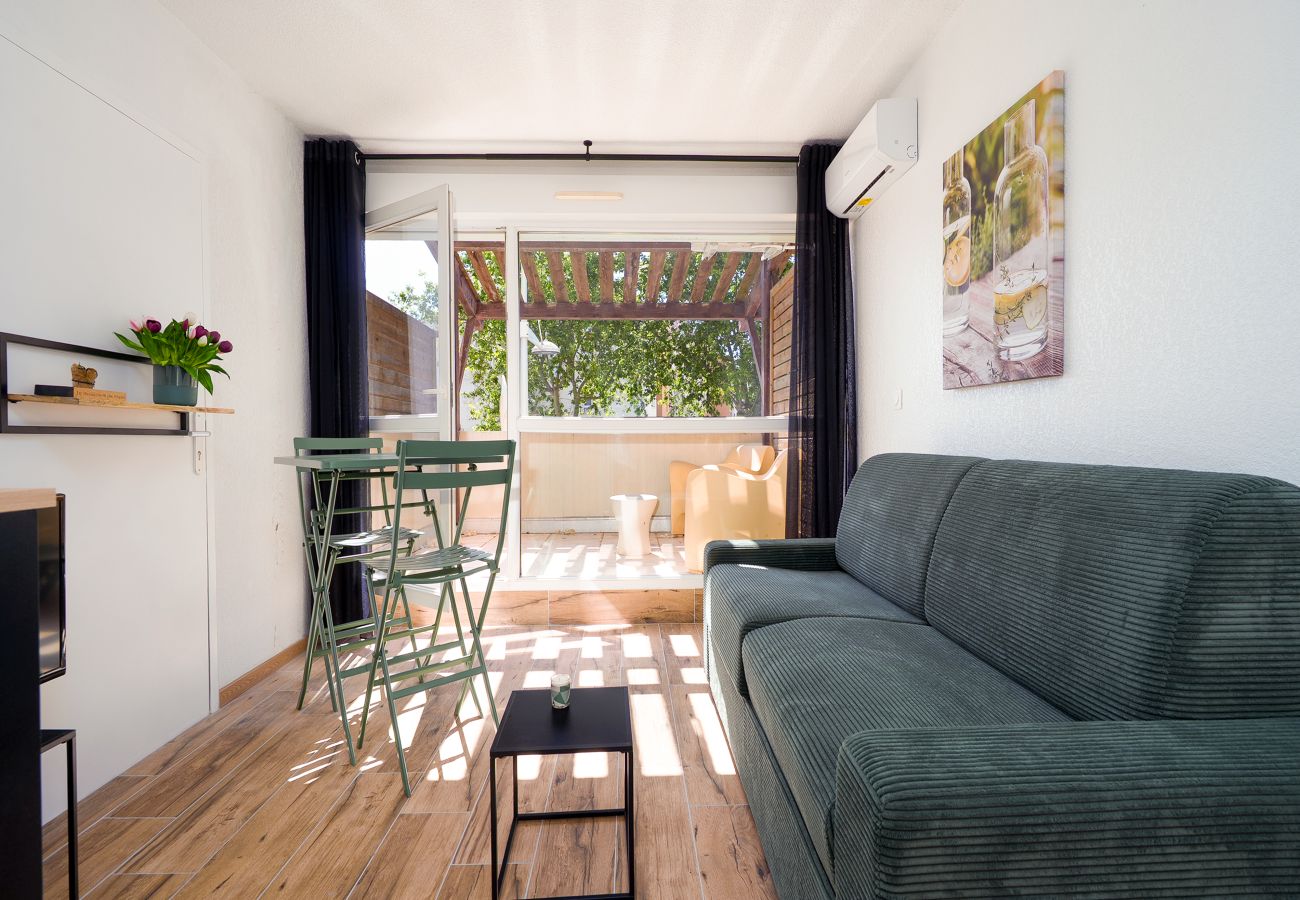 Studio à Agde - Beau studio 2 pers rénové proche de la mer