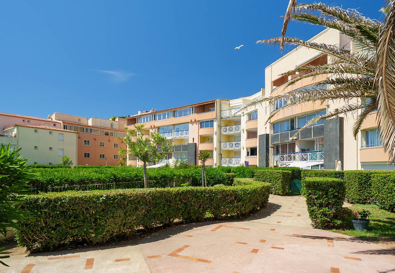 Appartement à Agde - Jolie appt 4 pers vue mer avec piscine