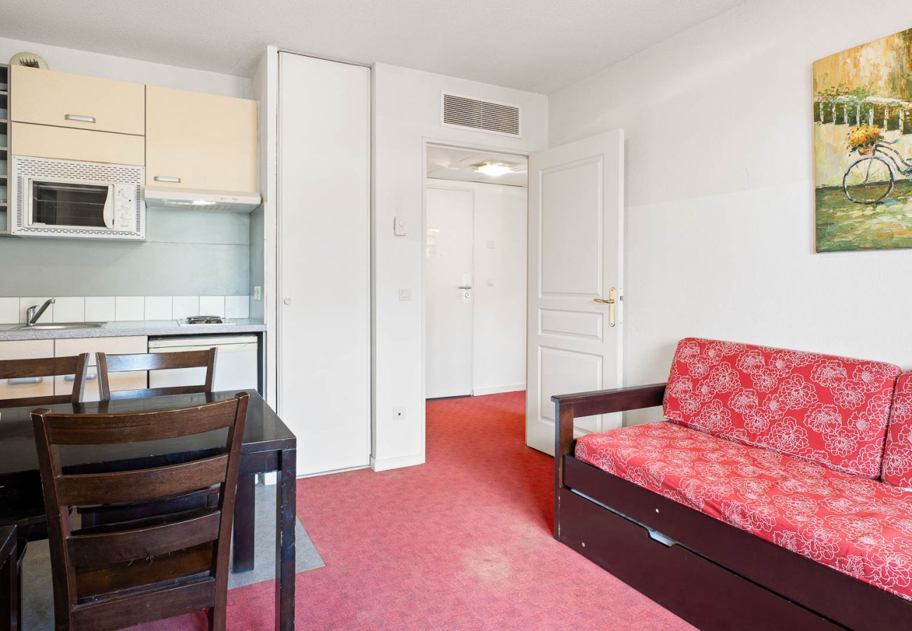 Appartement à Grasse - Appartement lumineux avec piscine 4 pers