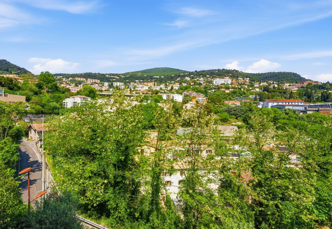 Studio à Grasse - Studio lumineux vue montagne - 2 pers