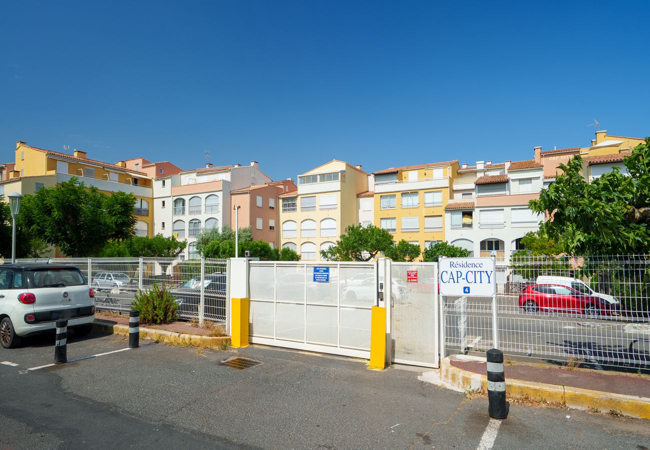 Studio à Agde - Studio rénové avec jardin proche de la mer