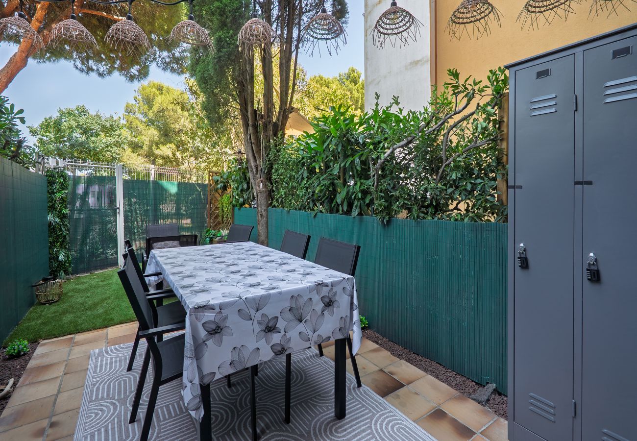 Studio à Agde - Studio rénové avec jardin proche de la mer