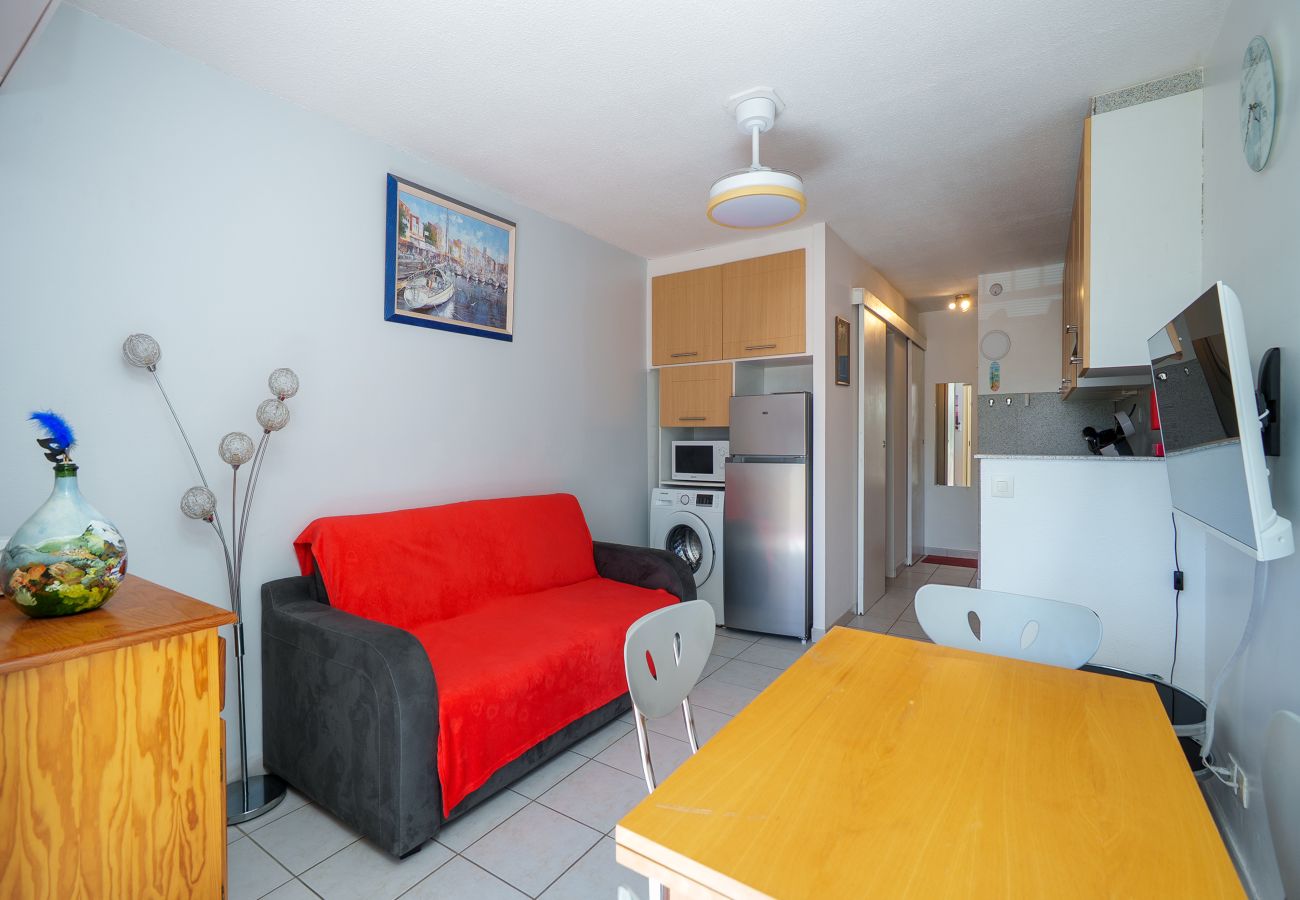 Appartement à Agde - Appartement climatisée à 300m de la plage, parking privé