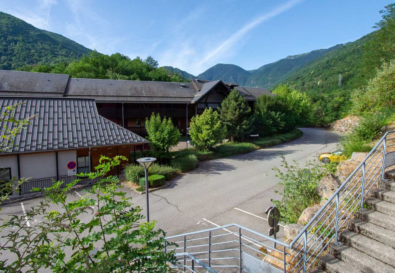 Appartement à Ax-les-Thermes - Appartement balcon vue nature, proche commerces