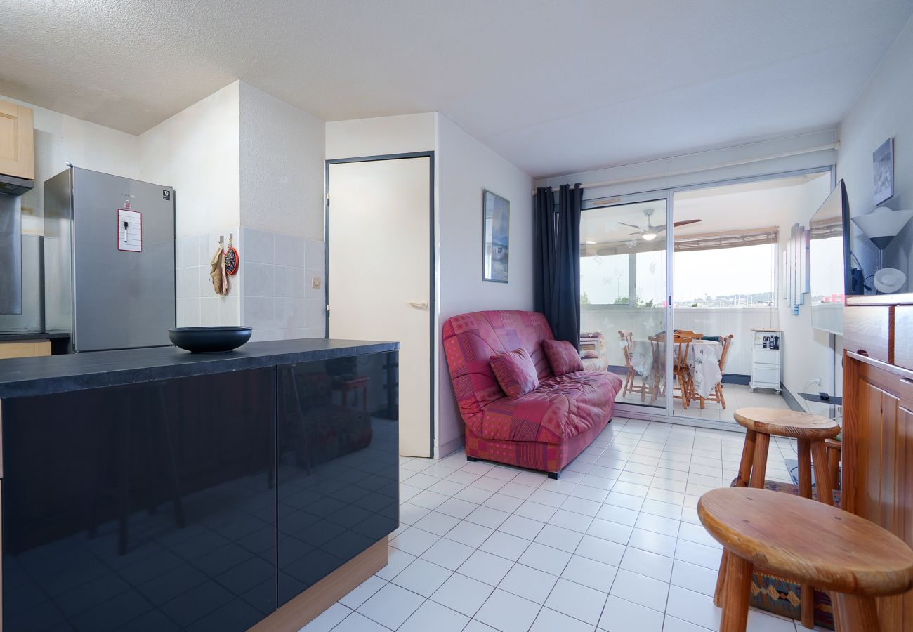 Appartement à Agde - Appartement cabine avec loggia vue mer