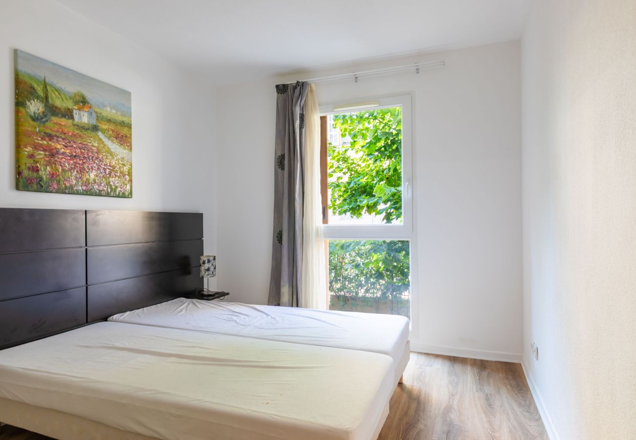 Appartement à Grasse - Appartement avec balcon et piscine 4 personnes