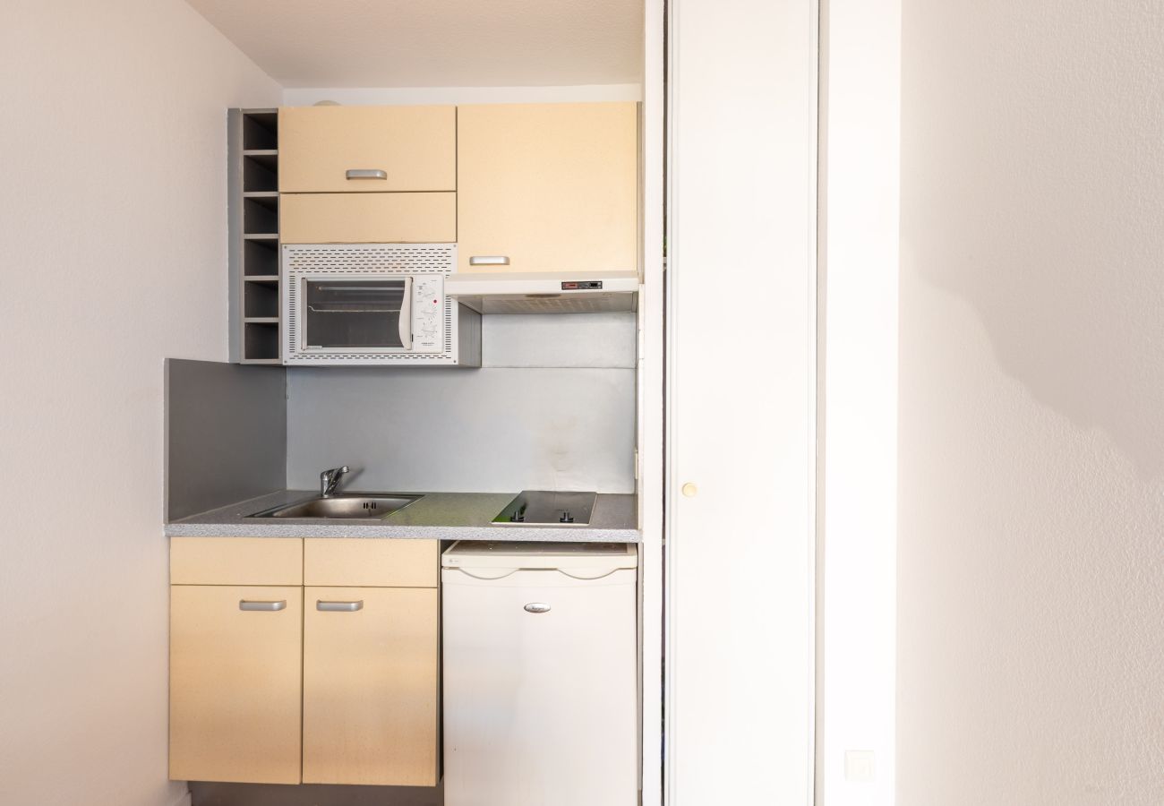 Appartement à Grasse - Appartement avec balcon et piscine 4 personnes