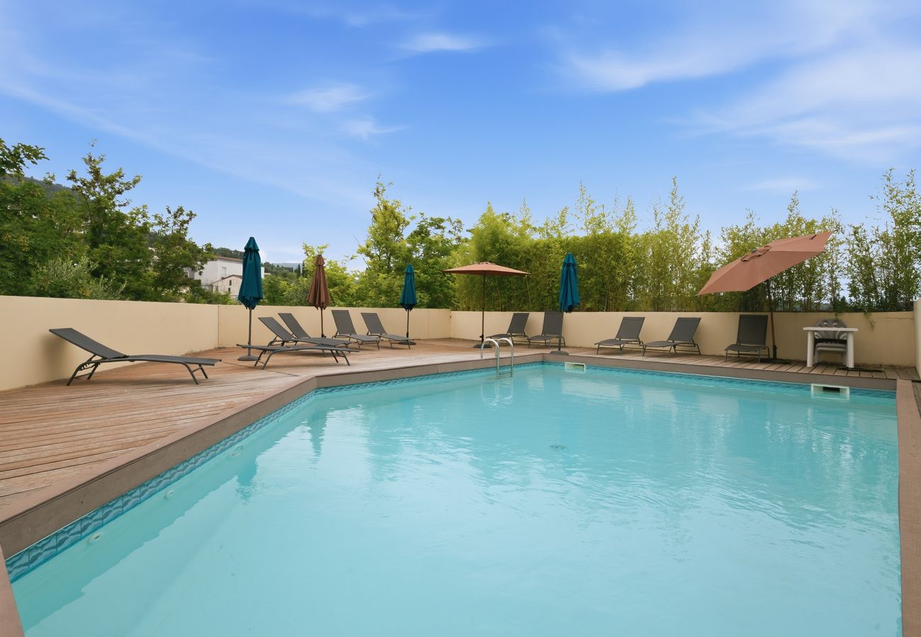 Appartement à Grasse - Appartement avec balcon et piscine
