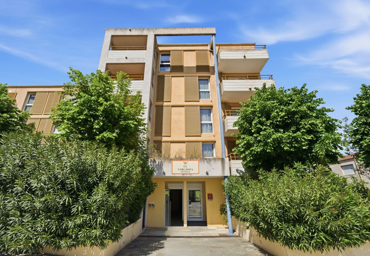 Appartement à Grasse - Appartement avec balcon et piscine