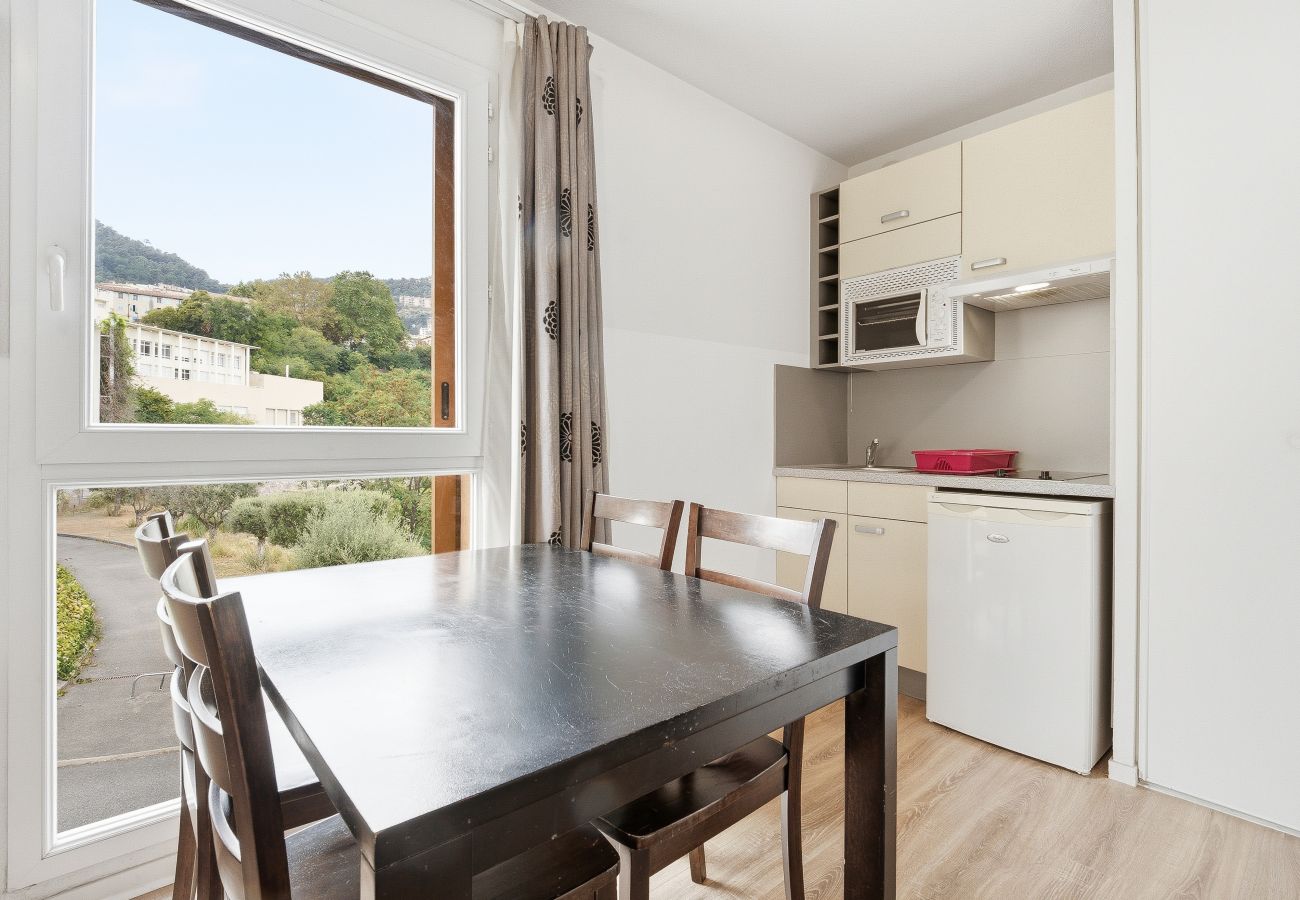 Appartement à Grasse - Appartement avec balcon et piscine