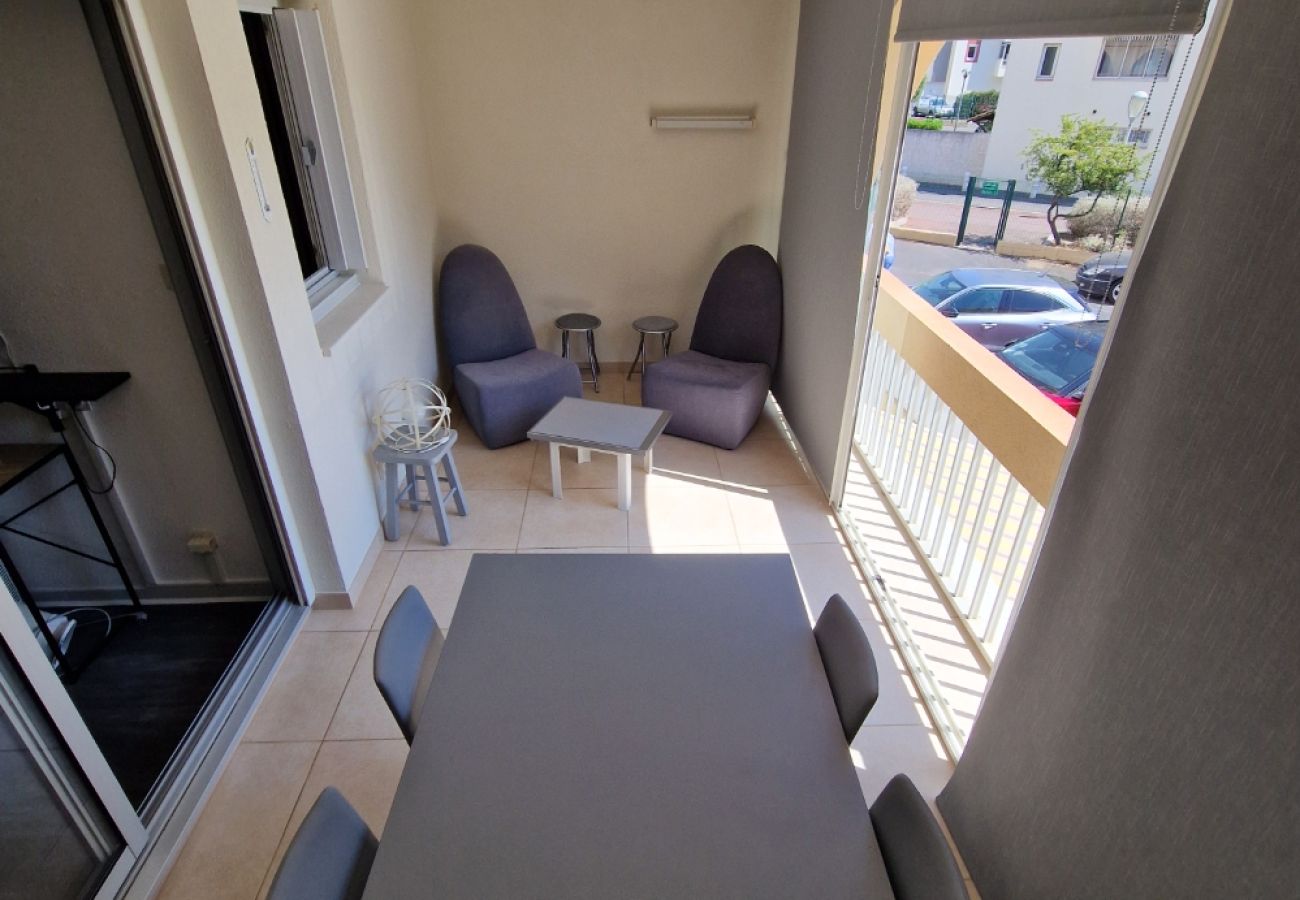 Appartement à Agde - Appartement avec loggia et piscine