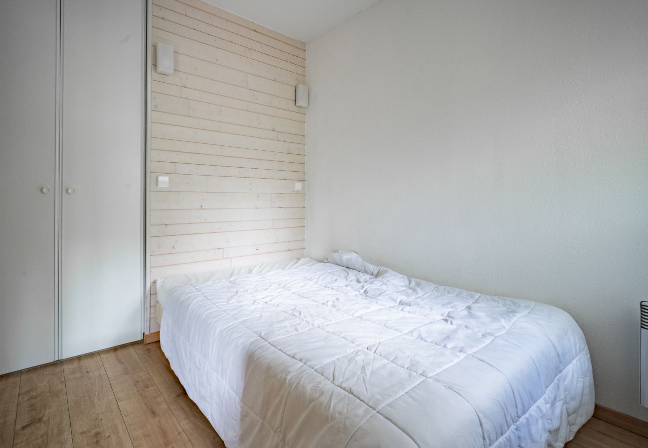 Appartement à Ax-les-Thermes - Appartement avec balcon et piscine