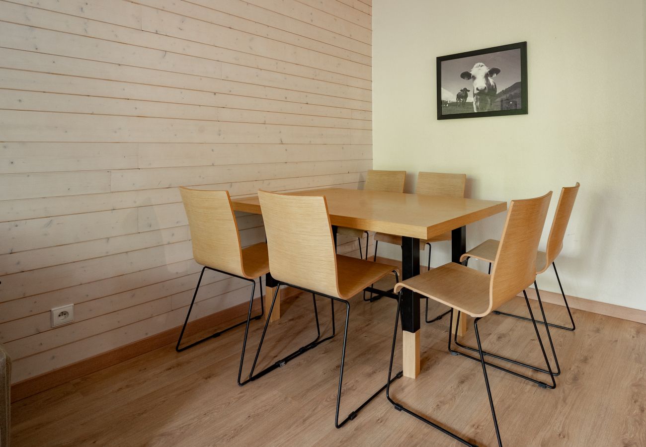 Appartement à Ax-les-Thermes - Appartement avec balcon et piscine