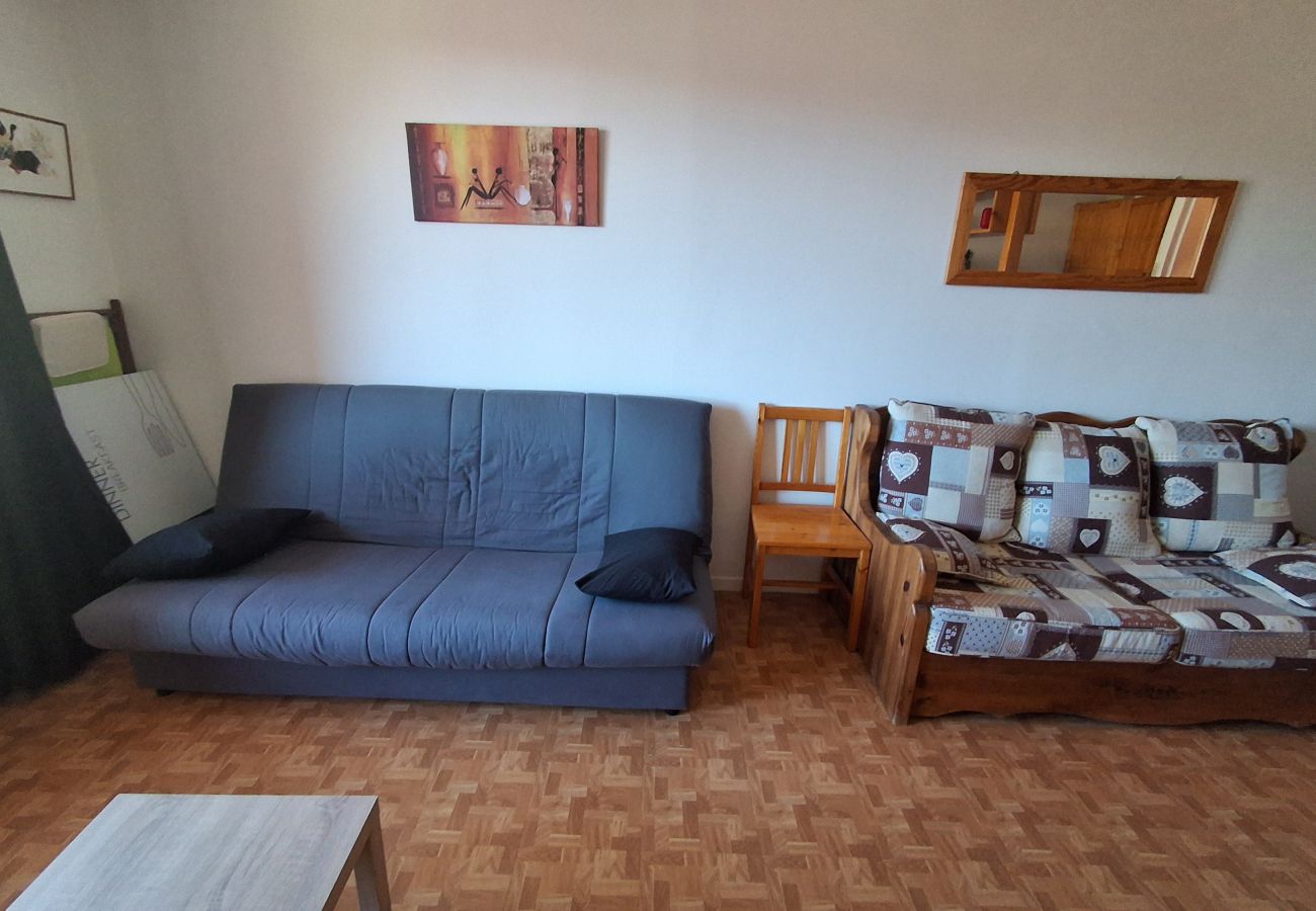 Studio à Allos - Studio avec coin nuit vue montagne