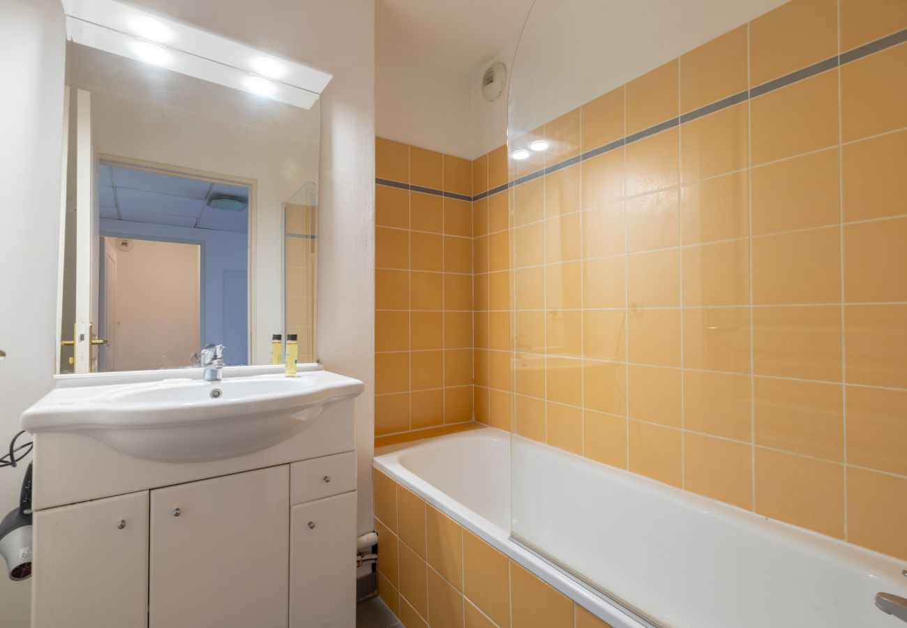 Appartement à Grasse - Appartement avec balcon et piscine