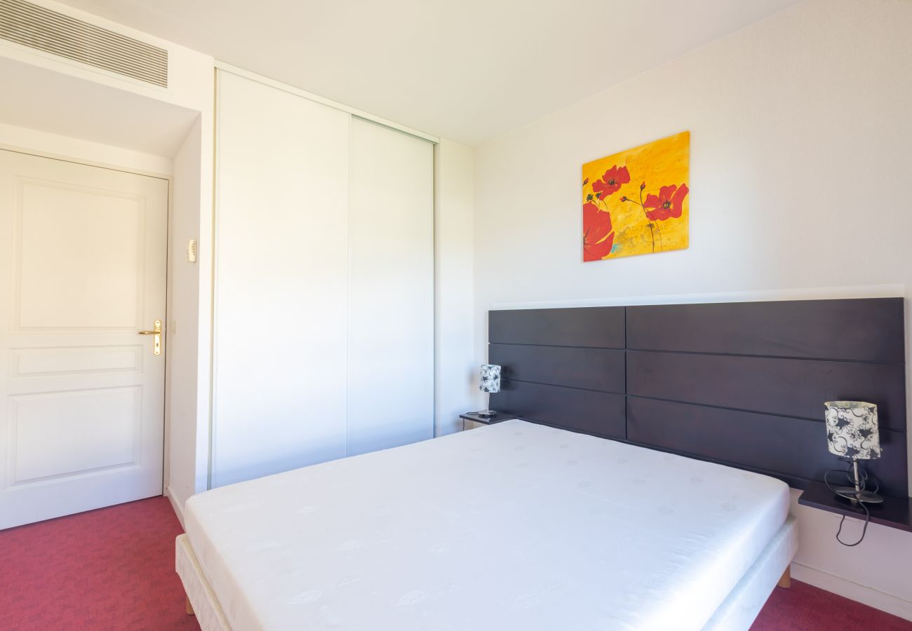 Appartement à Grasse - Appartement avec balcon et piscine