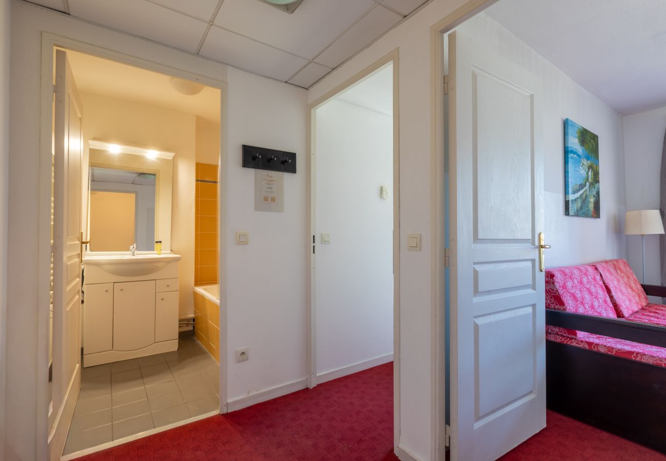 Appartement à Grasse - Appartement avec balcon et piscine