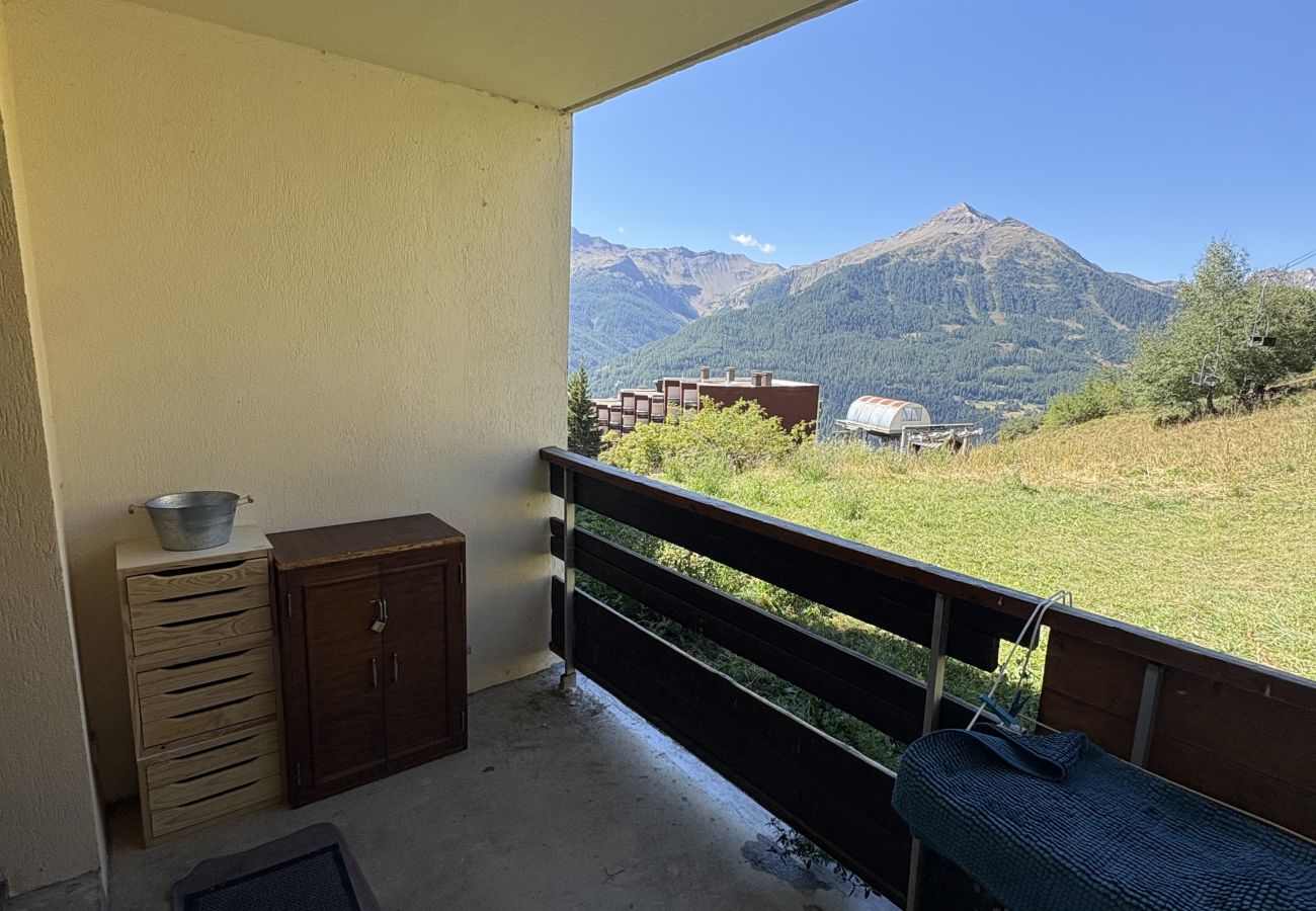 Studio à Orcières - Studio avec coin nuit vue montagne