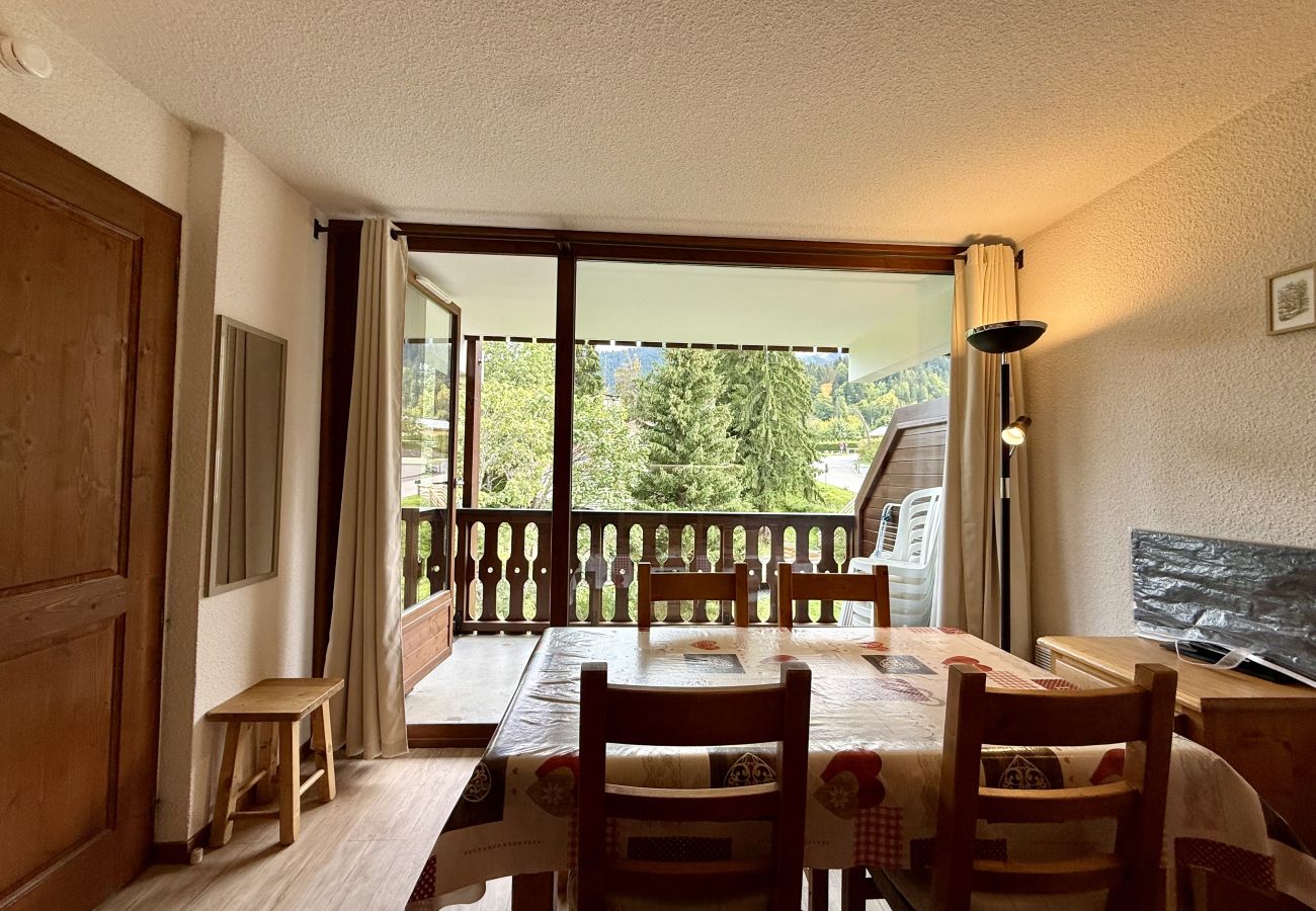 Appartement à Morillon - Appartement avec balcon vue pistes de ski