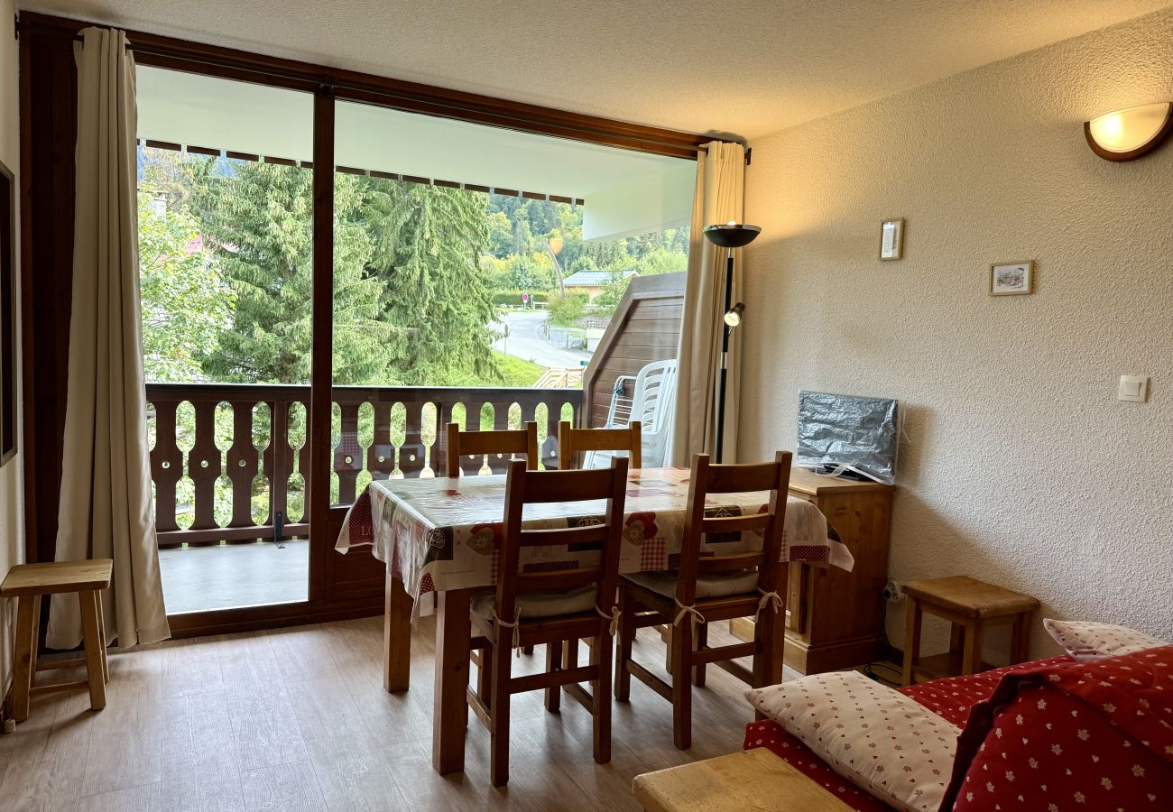 Appartement à Morillon - Appartement avec balcon vue pistes de ski