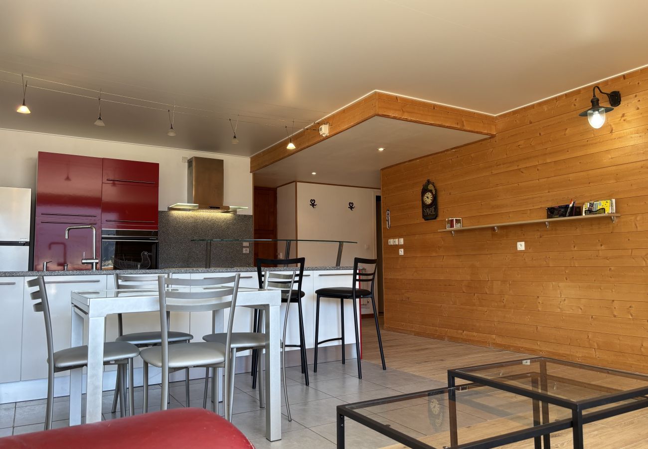 Appartement à Les Deux Alpes - Appartement avec balcon vue pistes de skis