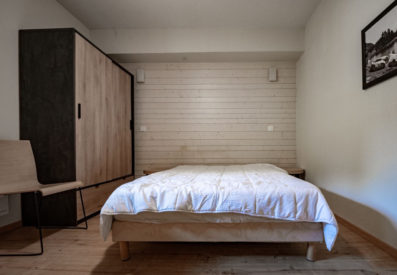 Appartement à Ax-les-Thermes - Appartement avec terrasse et piscine extérieure