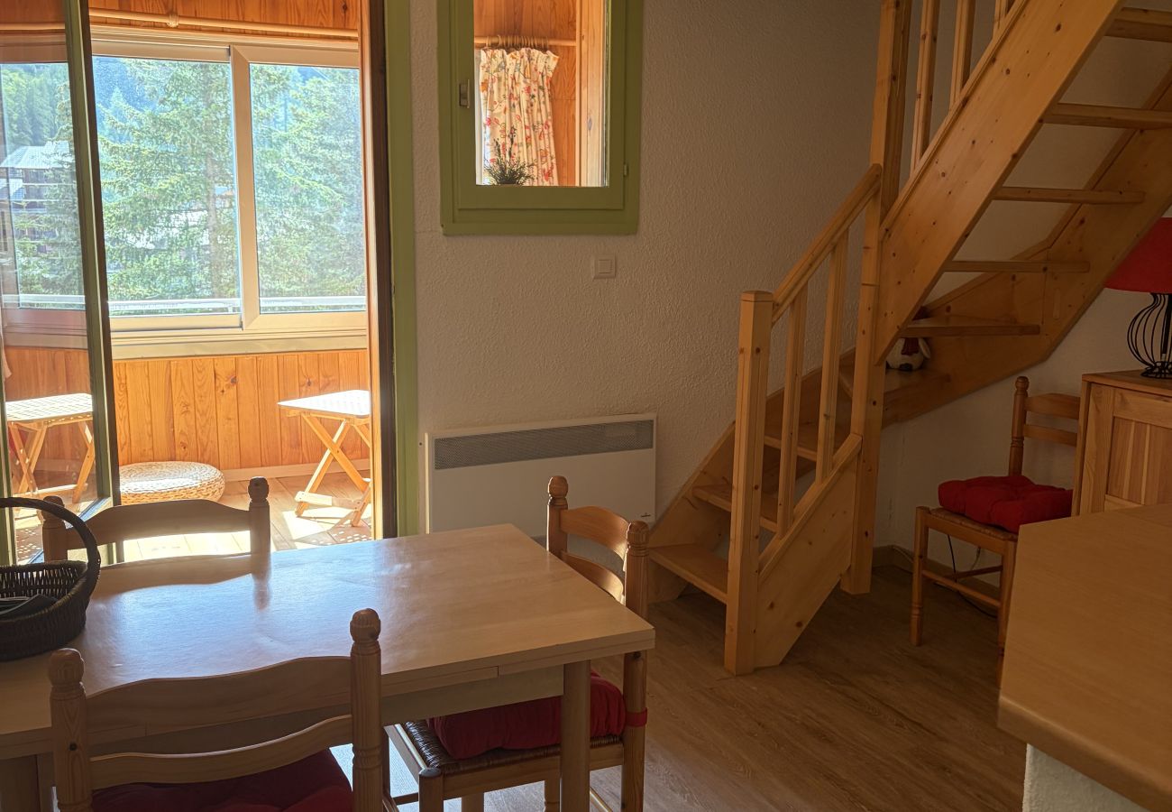 Studio à Allos - Studio avec mezzanine et loggia vue montagne