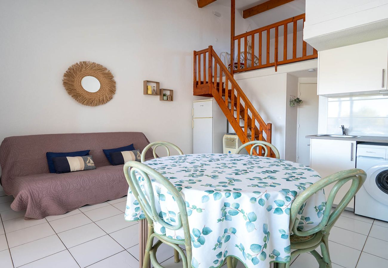 Appartement à Agde - Appartement avec mezzanine climatisé avec balcon