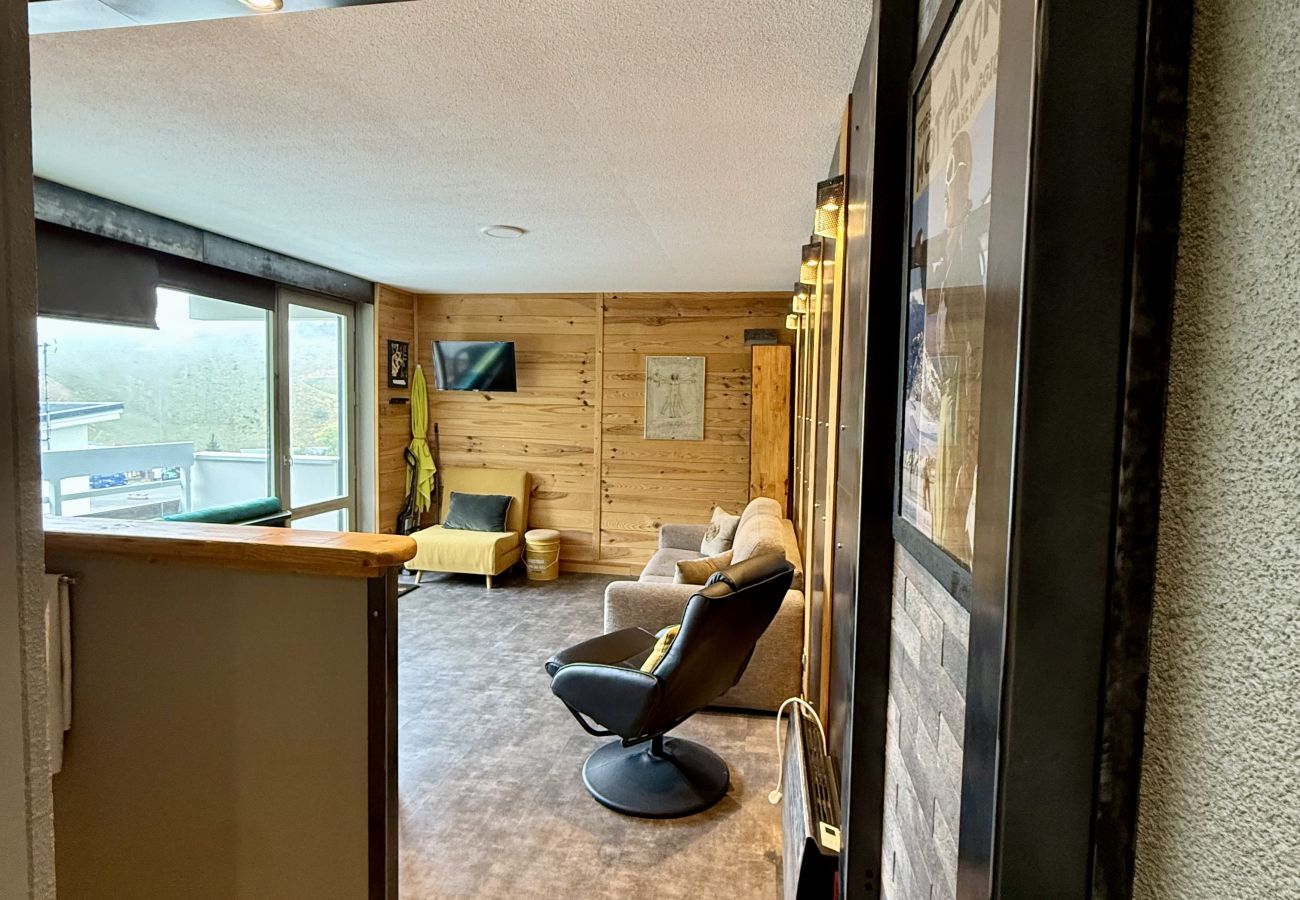 Studio à Chamrousse - Studio rénové avec vue sur les pistes de ski 